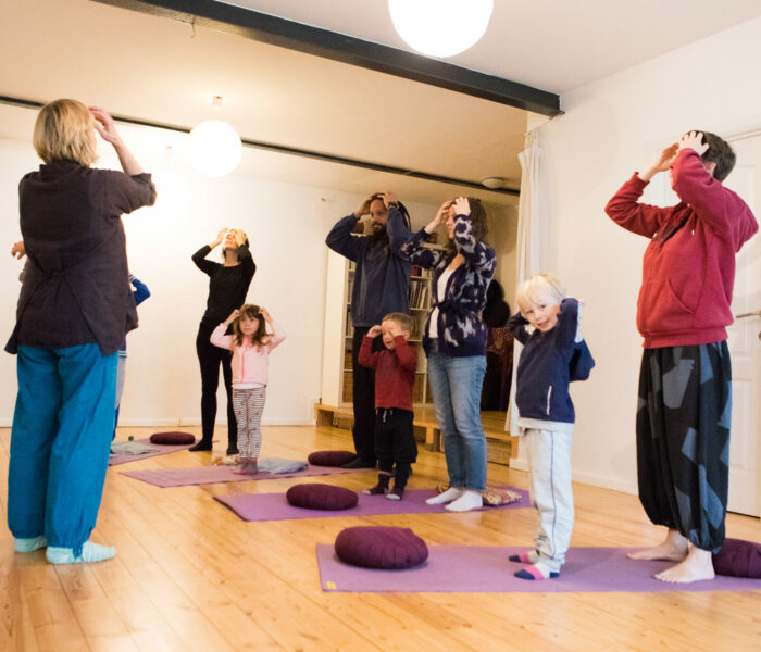 YOGA-EN-FAMILLE YOGA-EN-FAMILLE